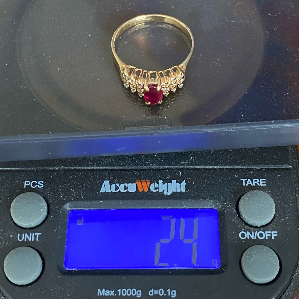 Luxurious Solid 14k Gold Oval Red Ruby 18 Diamond… - image 7